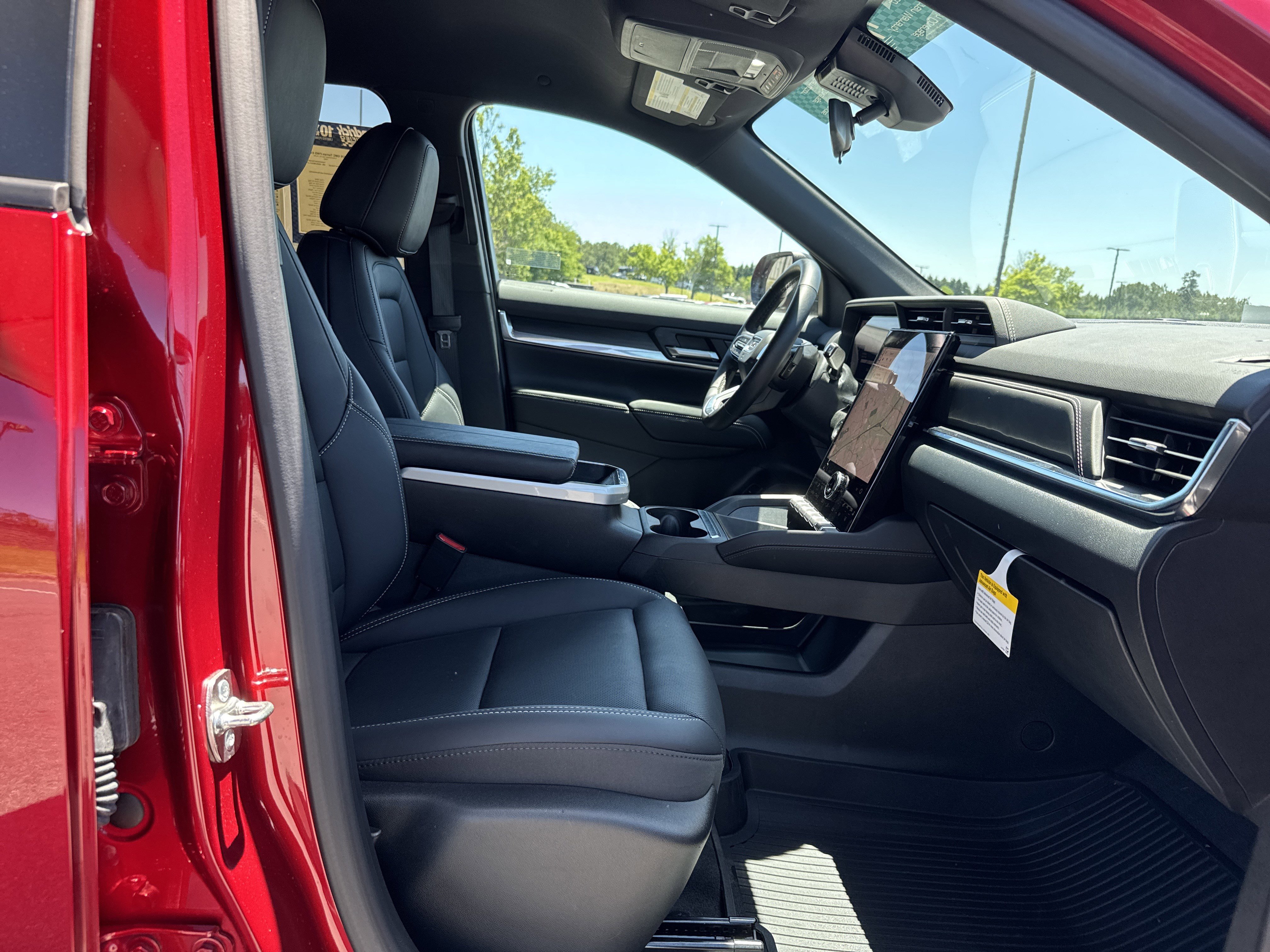 Used 2026 GMC Terrain Elevation w/ Elevation Premium Package FWD image 30