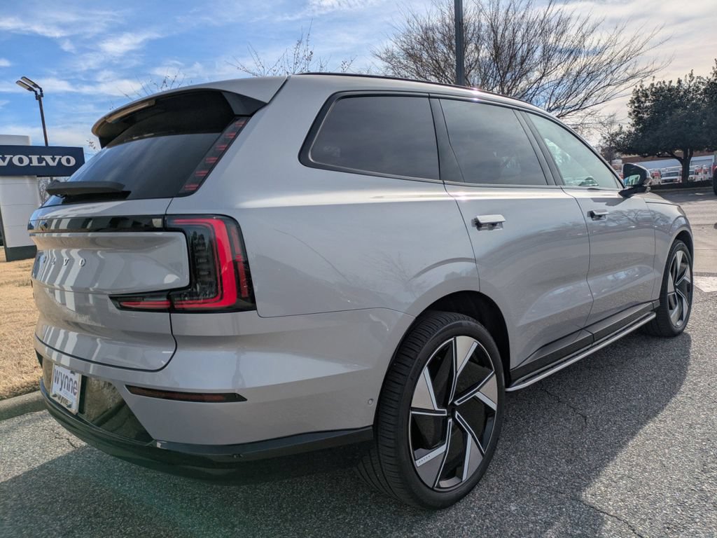 New 2025 Volvo EX90 Ultra AWD/4WD image 4