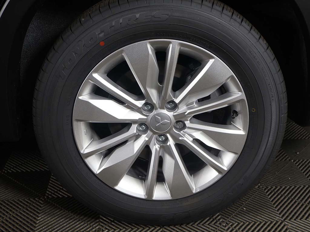 New 2026 Mitsubishi Outlander ES AWD/4WD image 20