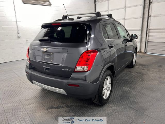 Used 2016 Chevrolet Trax LT w/ LT Convenience Package FWD image 7