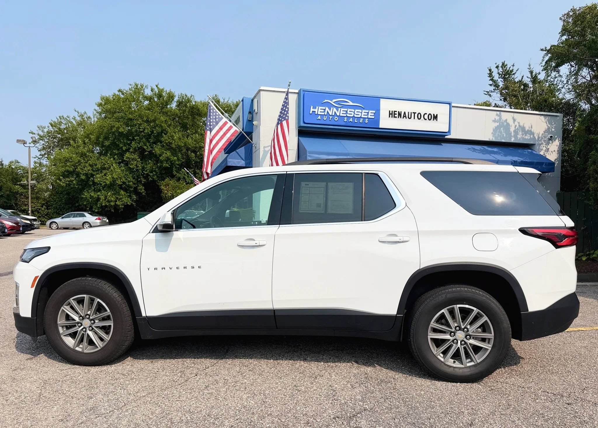 Used 2023 Chevrolet Traverse LT AWD/4WD image 25