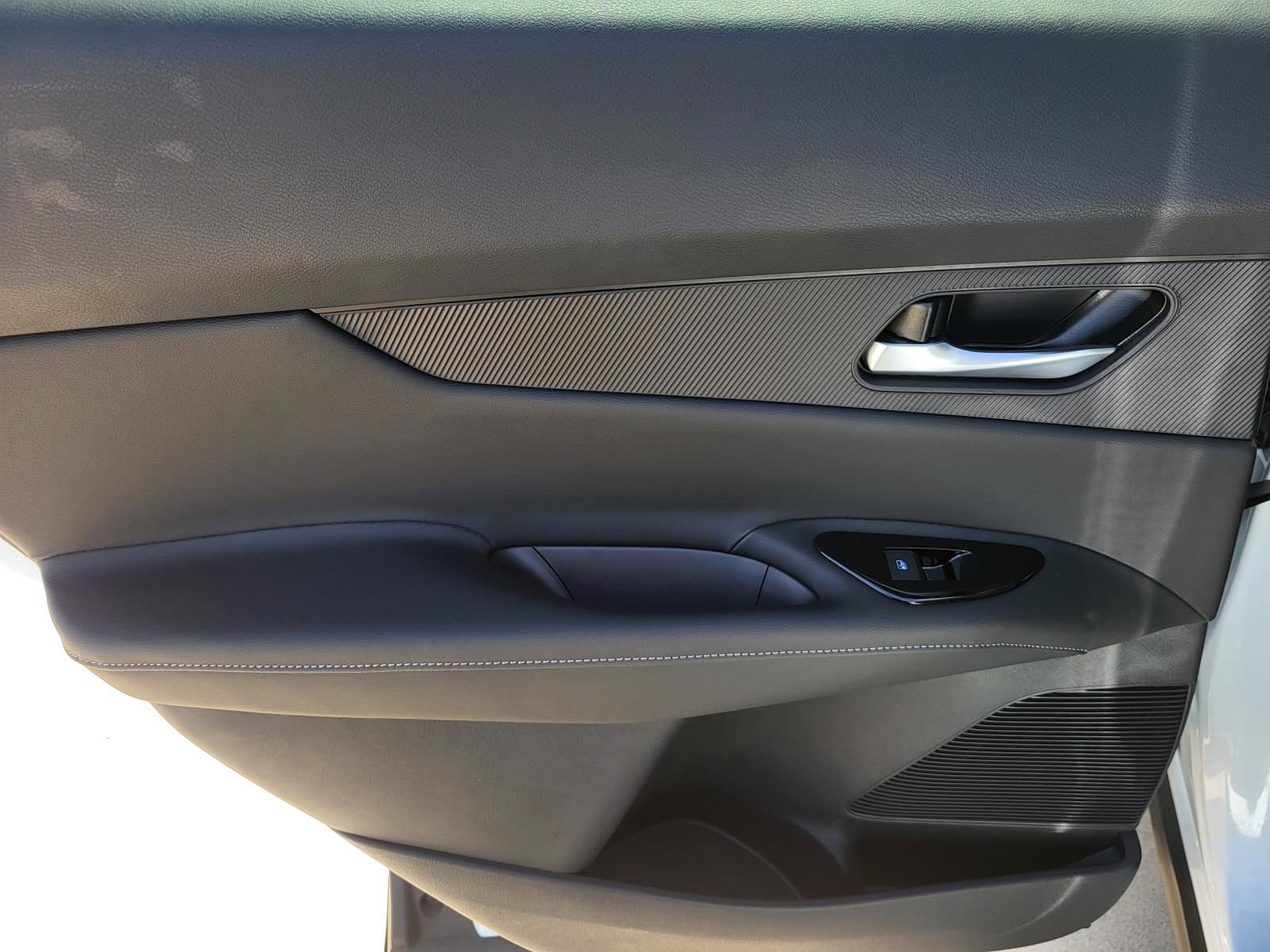 New 2026 Nissan Murano SL image 17