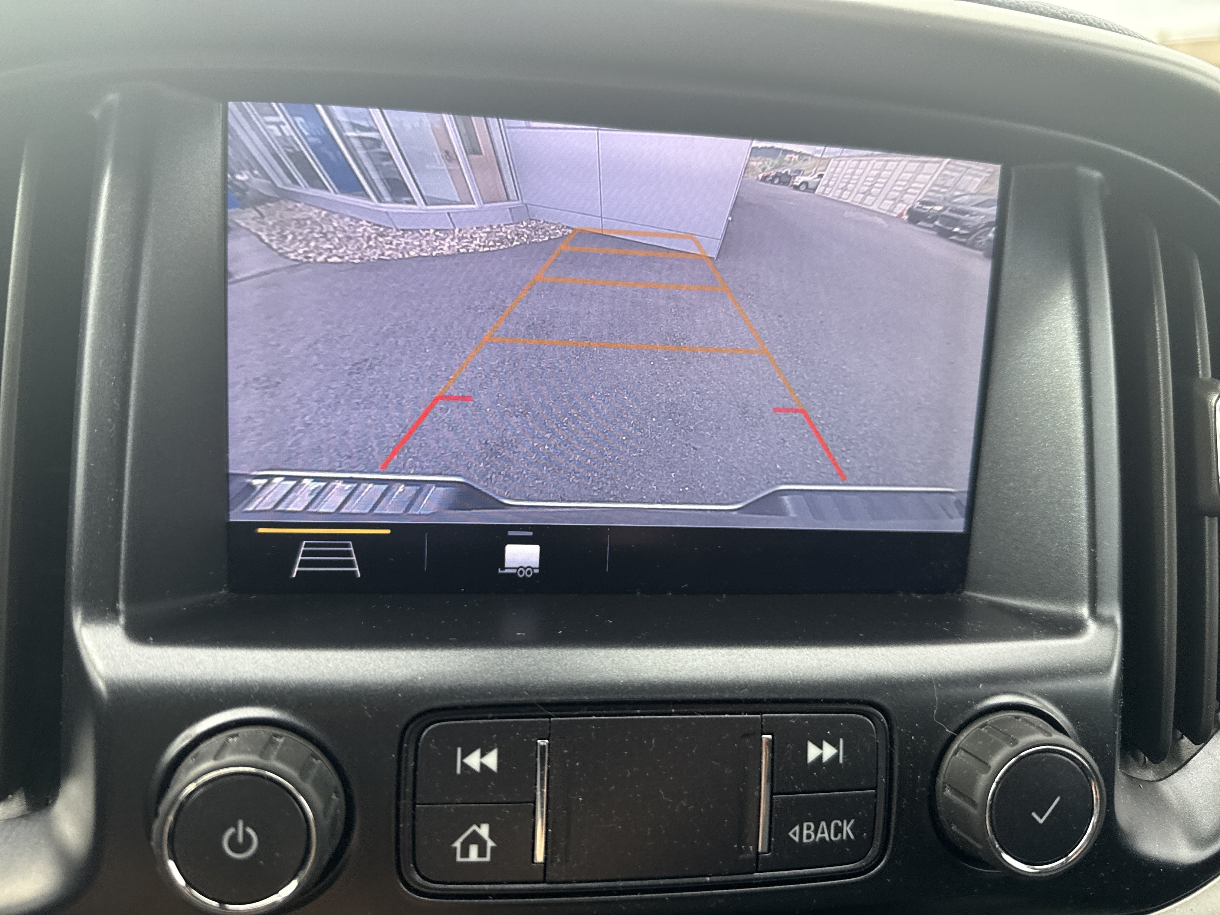 Used 2019 Chevrolet Colorado Z71 AWD/4WD image 26