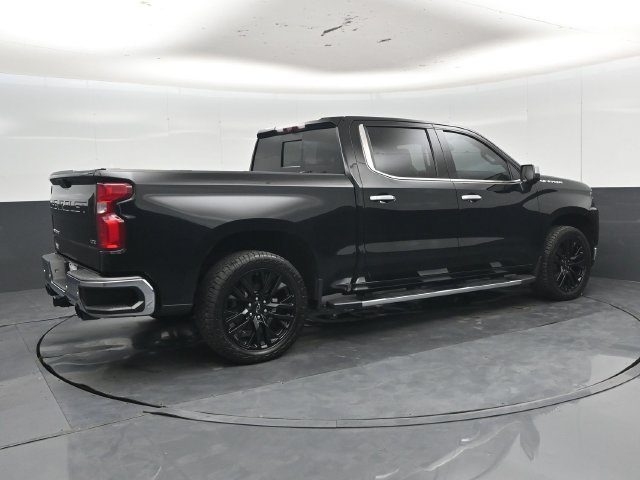 Used 2020 Chevrolet Silverado 1500 LTZ w/ LTZ Premium Package AWD/4WD image 33