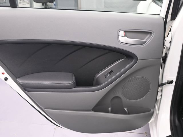 Used 2017 Kia Forte LX w/ LX Popular Package image 20