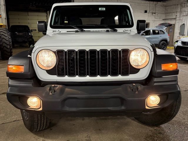 Used 2024 Jeep Wrangler Sport S image 6
