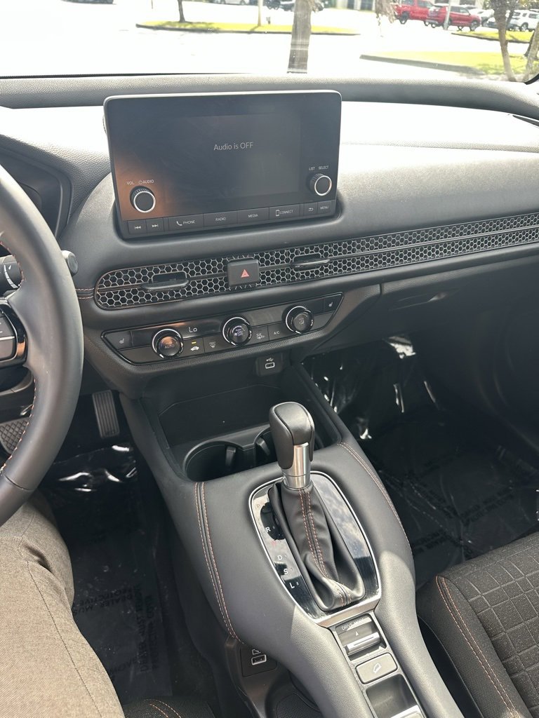 Certified 2023 Honda HR-V Sport image 12