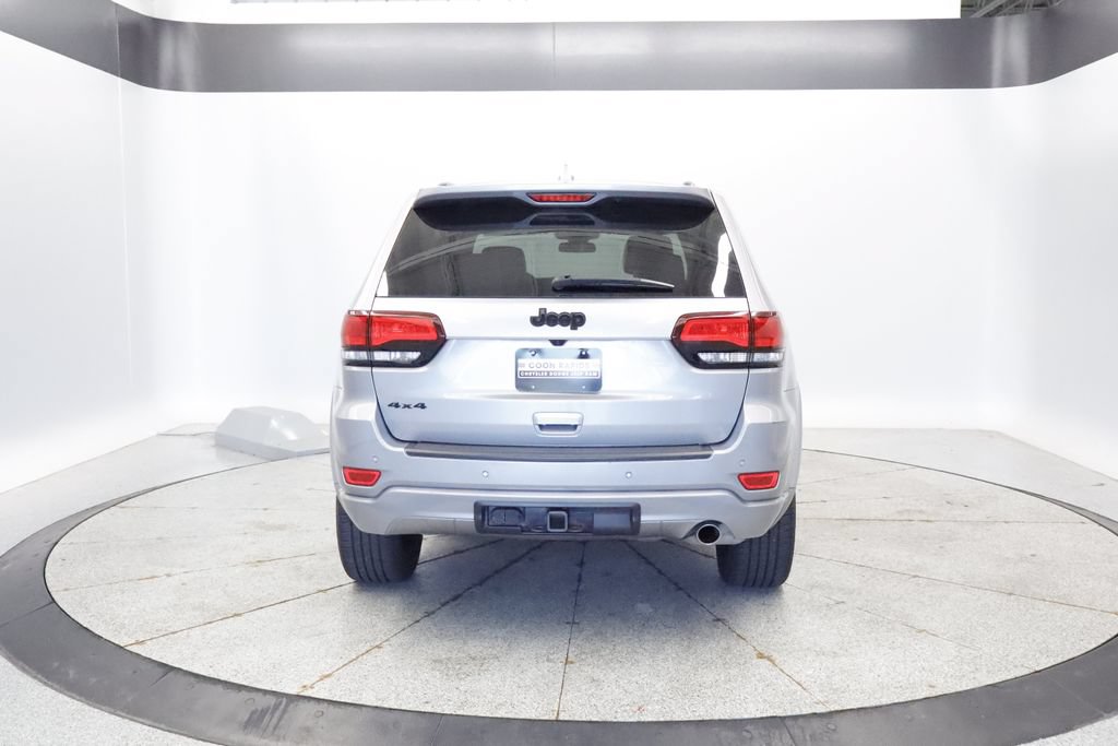 Certified 2021 Jeep Grand Cherokee Laredo X AWD/4WD image 4