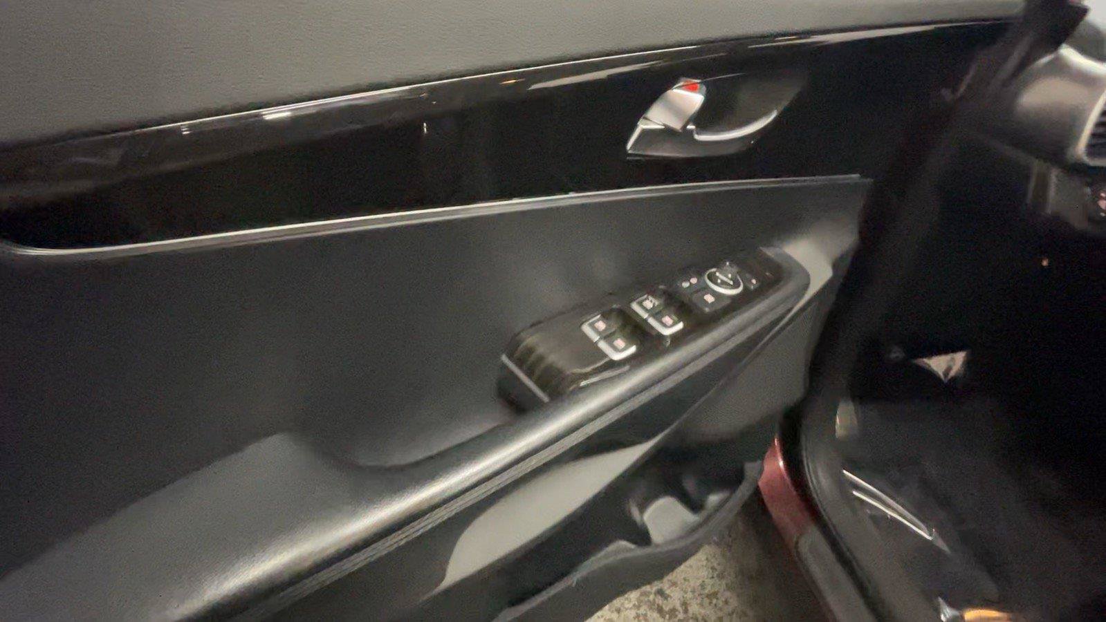 Used 2019 Kia Sorento AWD image 31
