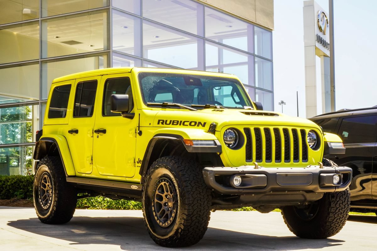 Used 2023 Jeep Wrangler Unlimited Rubicon 392 w/ Xtreme Recon 35" Tire Package AWD/4WD image 4