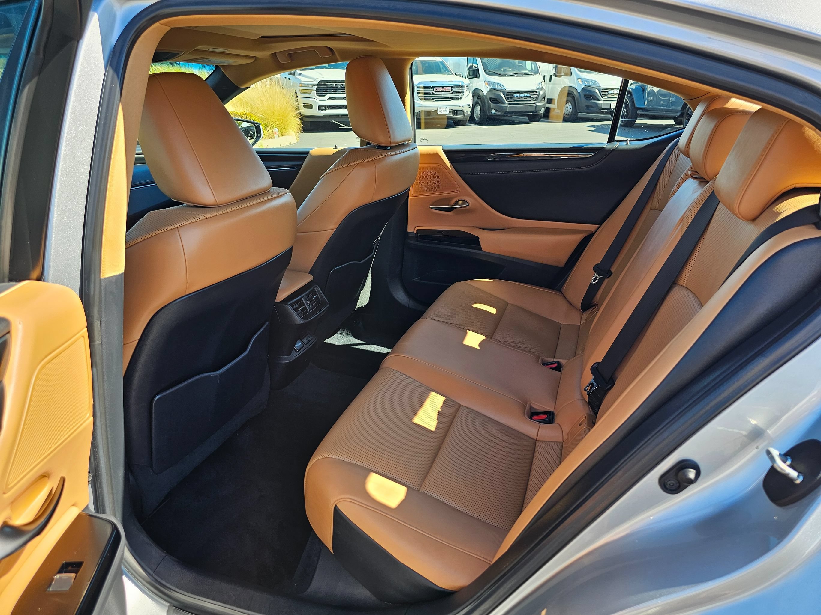 Used 2022 Lexus ES 350 FWD image 23