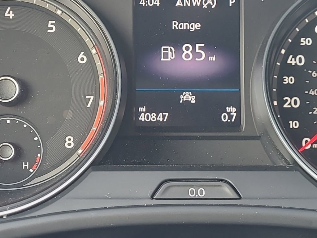 Used 2021 Volkswagen Atlas Cross Sport SE image 25