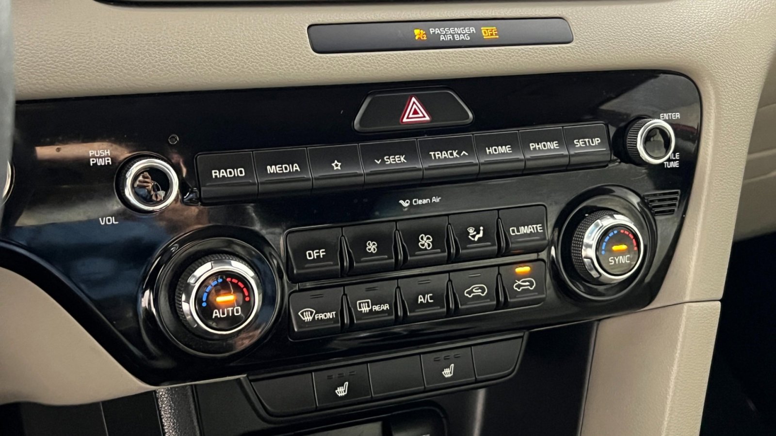 Used 2021 Kia Sportage EX image 24