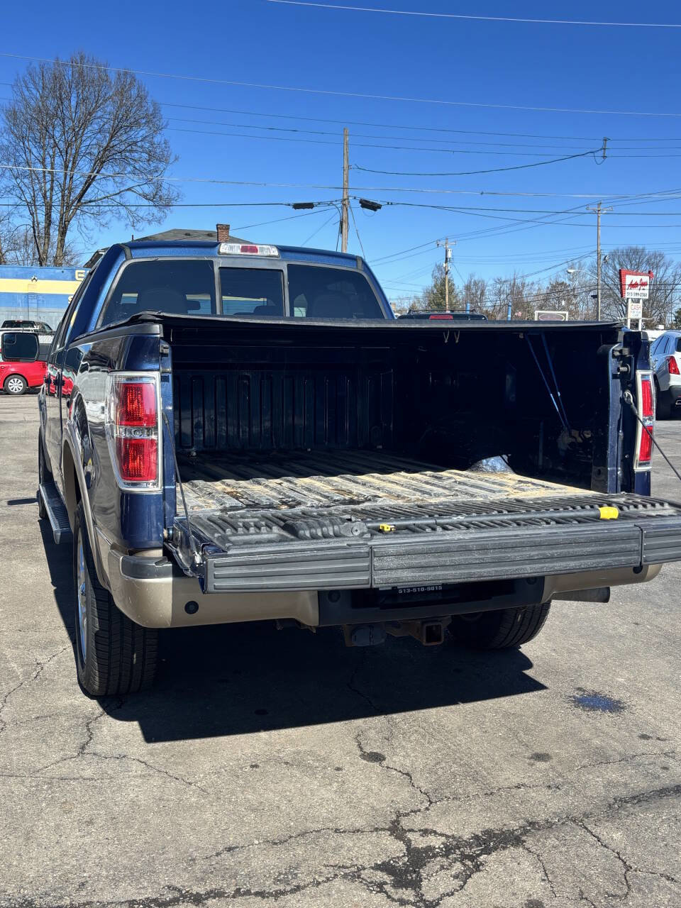 Used 2013 Ford F150 Lariat w/ Mid Equipment Group image 9