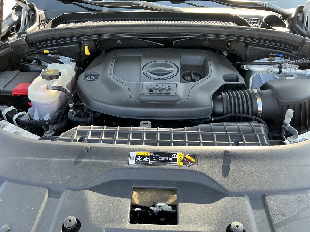 Certified 2023 Jeep Grand Cherokee Summit AWD/4WD image 27
