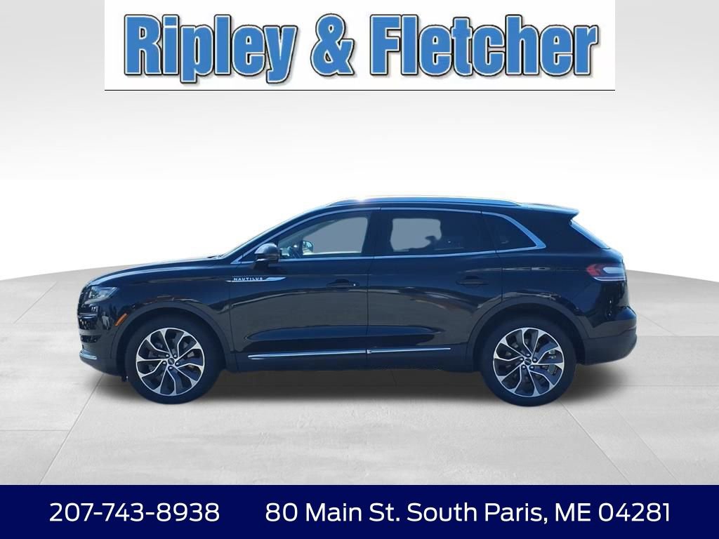 Used 2021 Lincoln Nautilus Reserve image 9