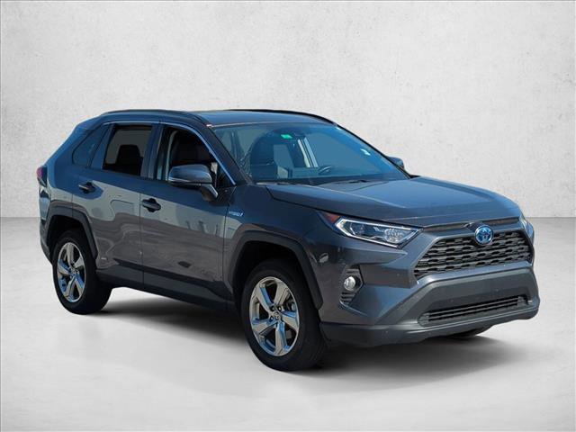 Used 2021 Toyota RAV4 XLE Premium AWD/4WD image 3