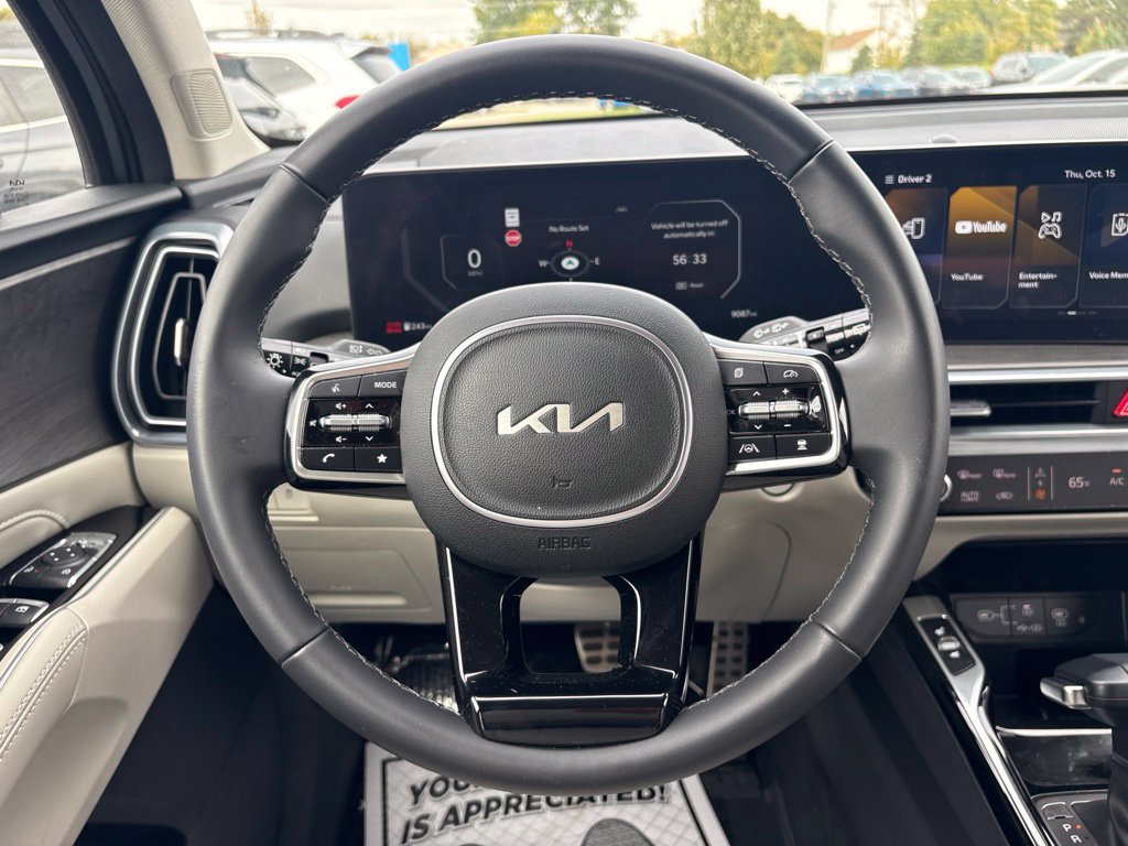 Used 2024 Kia Sorento SX AWD/4WD image 15