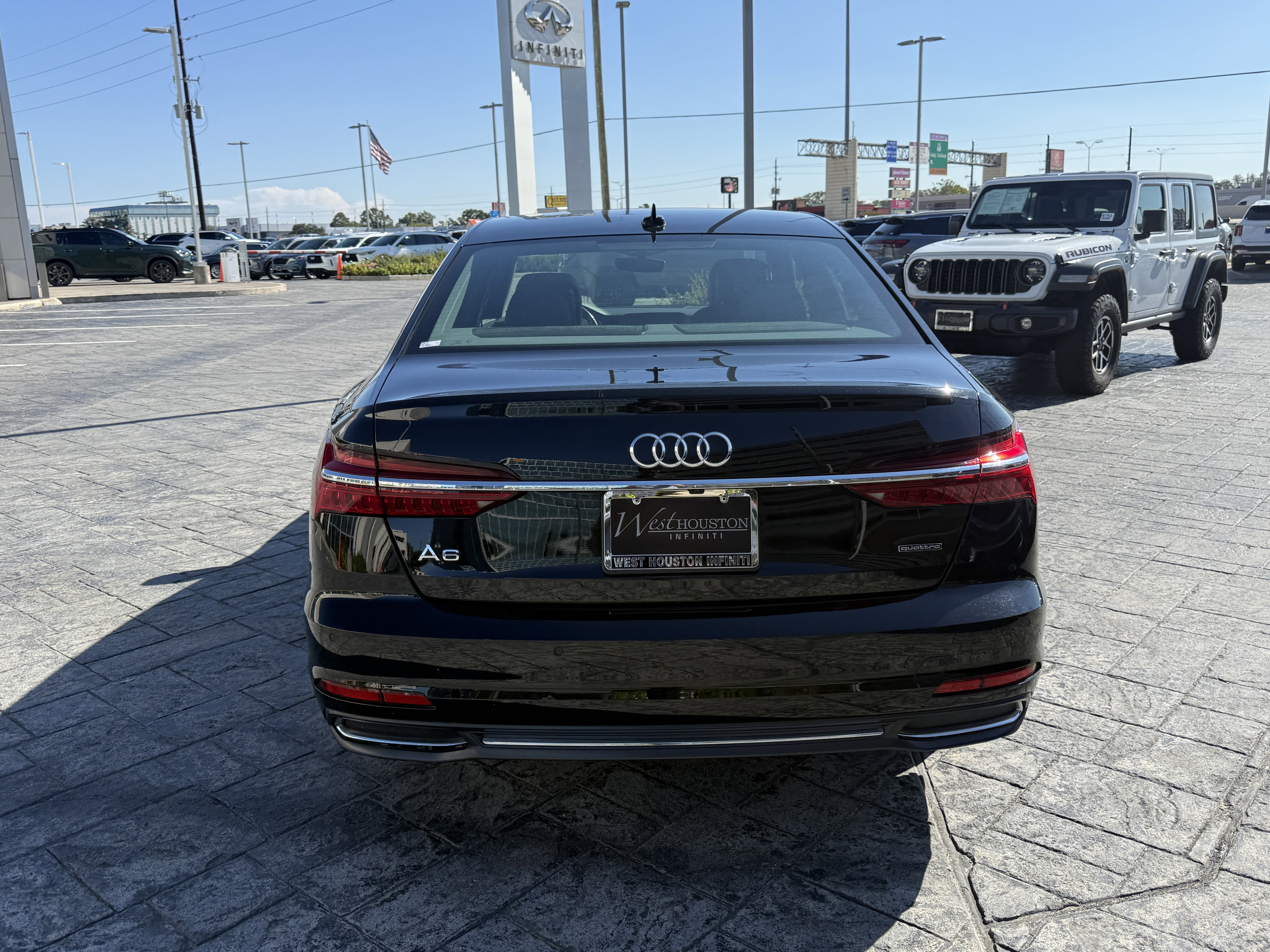 Used 2023 Audi A6 Premium image 6