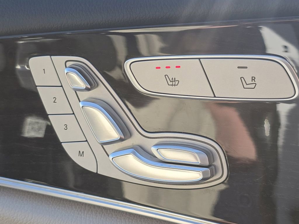 Used 2020 Mercedes-Benz E 350 Sedan w/ Premium Package image 6