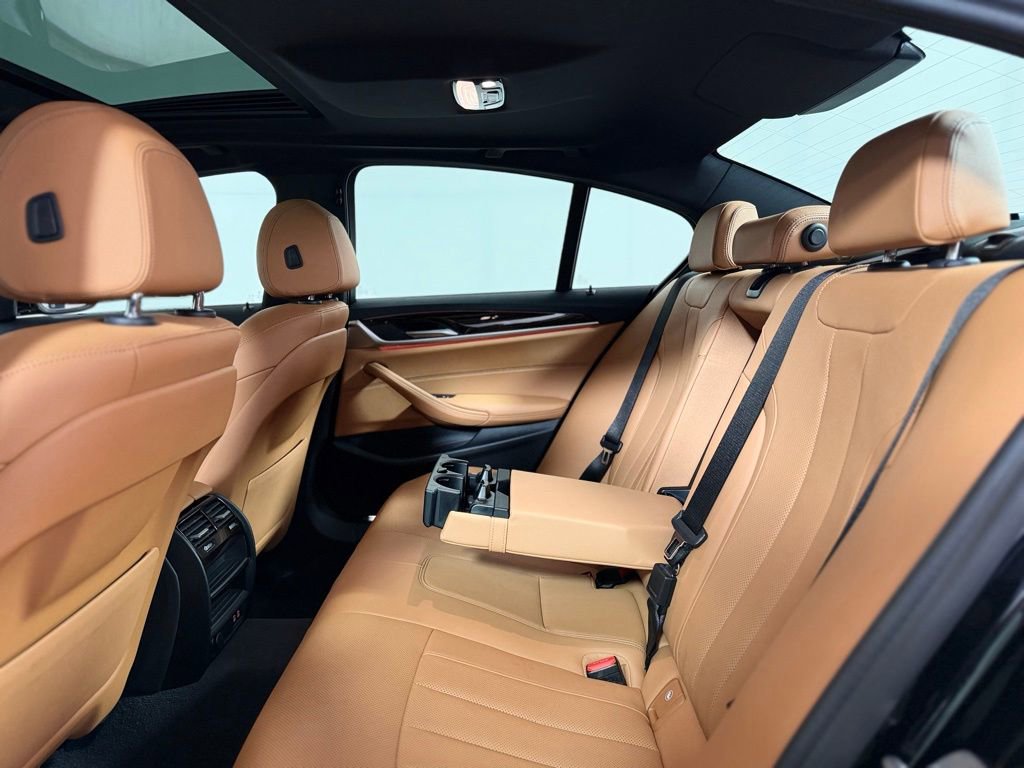 Used 2022 BMW 530i xDrive w/ Convenience Package image 23