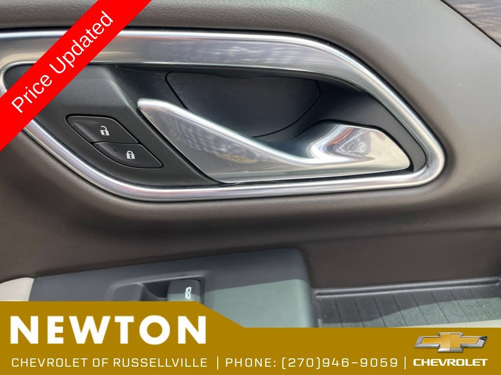 Used 2021 Chevrolet Tahoe Z71 w/ Z71 Off-Road Package AWD/4WD image 25