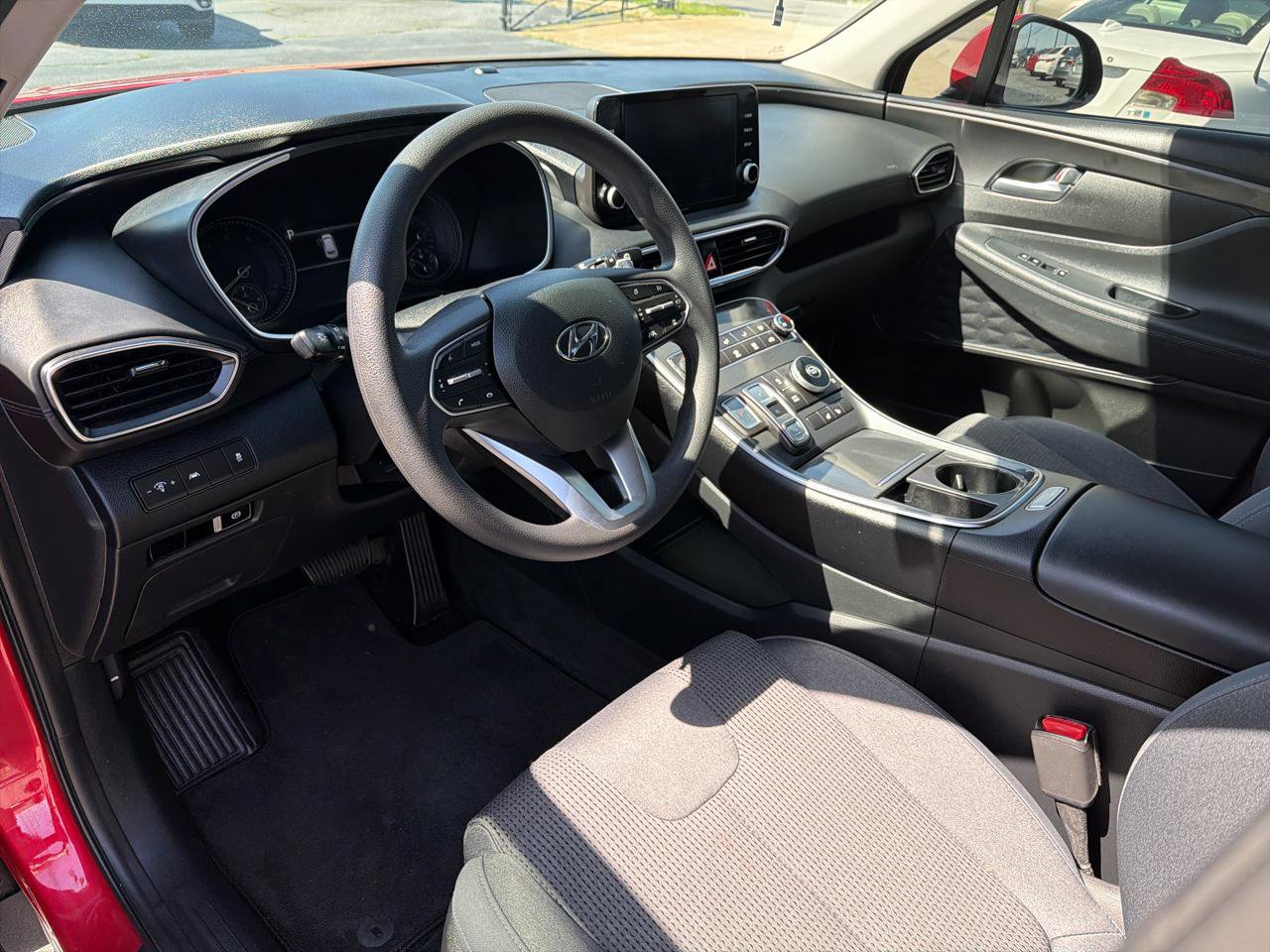 Used 2021 Hyundai Santa Fe SEL w/ Cargo Package image 18