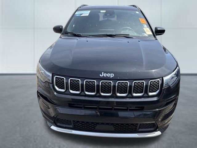 Used 2023 Jeep Compass Limited w/ Elite Group AWD/4WD image 11