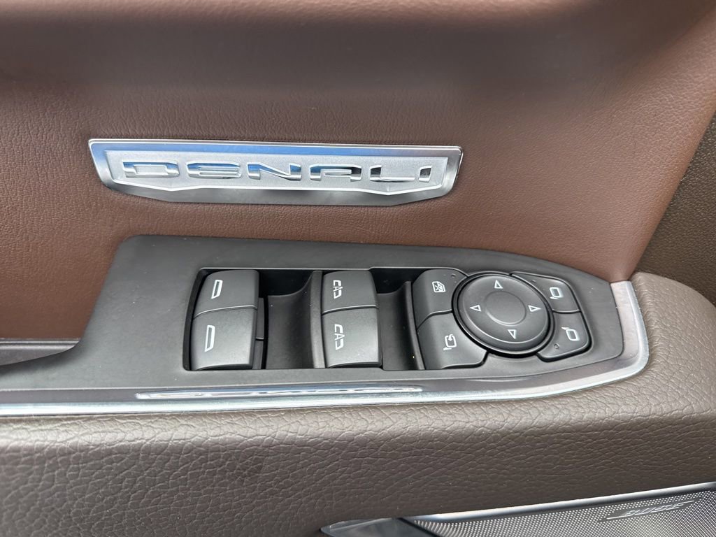 Used 2023 GMC Sierra 1500 Denali w/ Denali Reserve Package image 30
