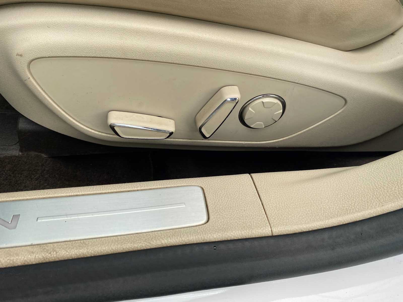 Used 2017 Lincoln MKZ Select FWD image 20