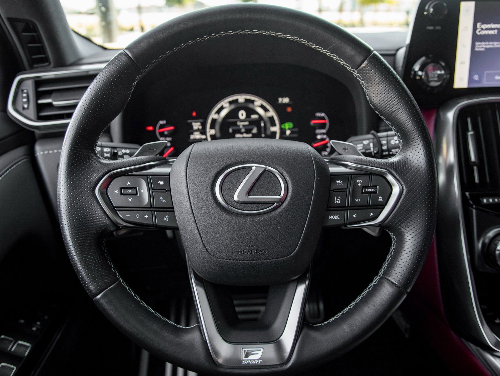 Used 2022 Lexus LX 600 F Sport w/ Accessory Package (Z1) image 26