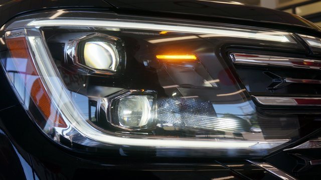 Certified 2025 Volkswagen Atlas SEL image 68