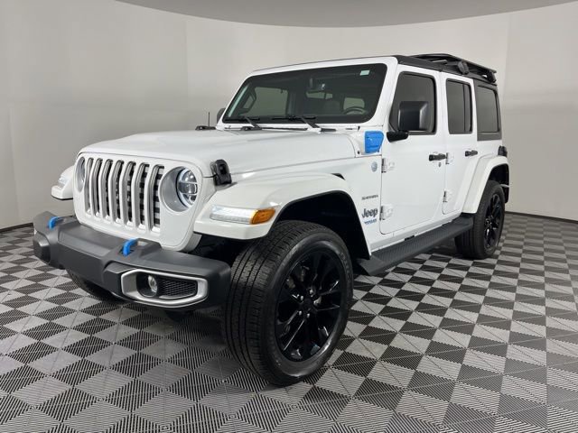 Used 2022 Jeep Wrangler Unlimited Sahara w/ Cold Weather Group image 5