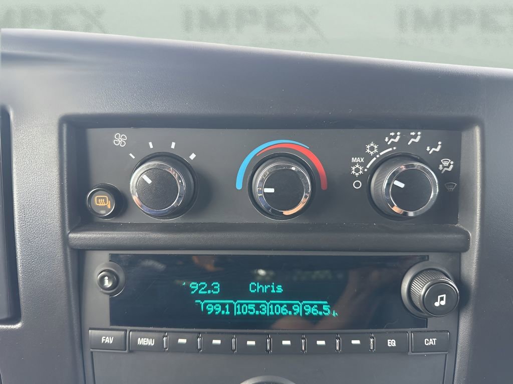 Used 2023 GMC Savana 2500 w/ Driver Convenience Package image 16