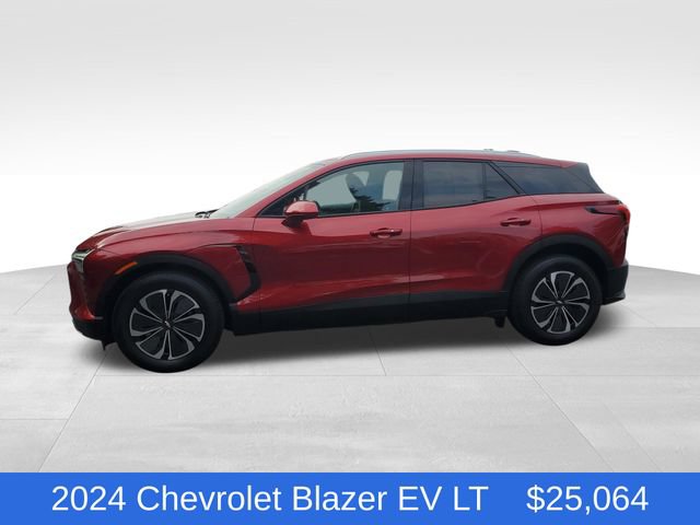 Certified 2024 Chevrolet Blazer EV LT AWD/4WD image 2