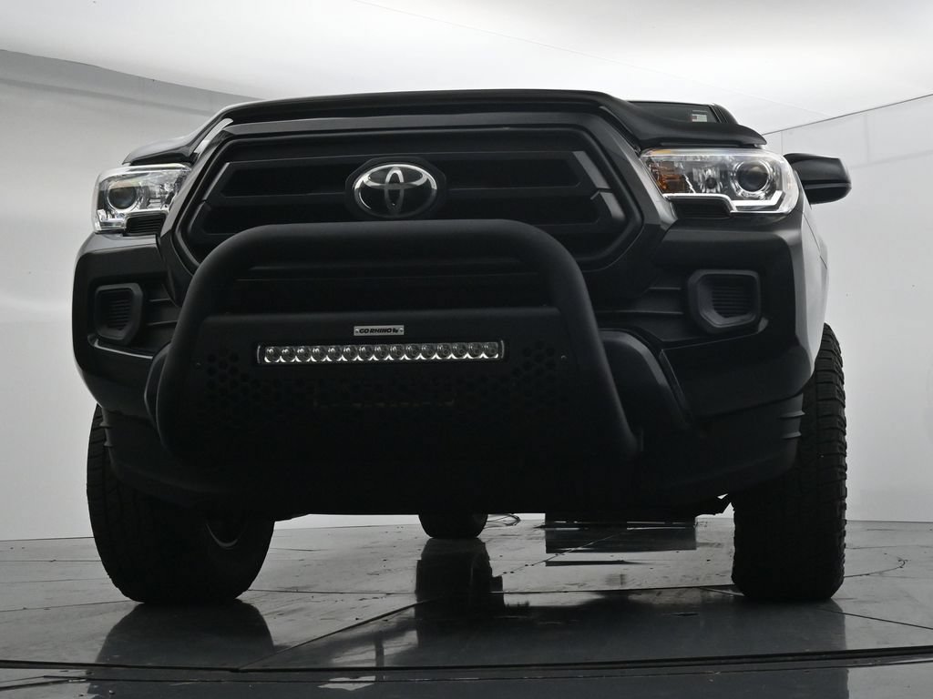 Used 2020 Toyota Tacoma SR AWD/4WD image 29