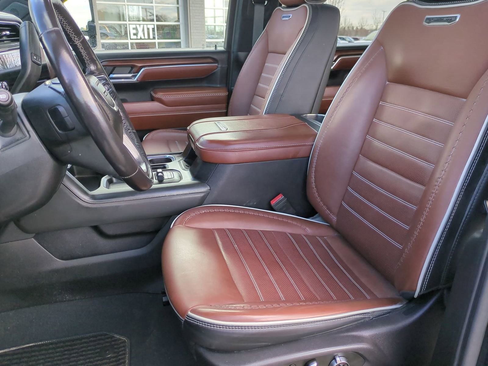 Used 2024 GMC Sierra 2500 Denali Ultimate w/ Max Trailering Package image 19