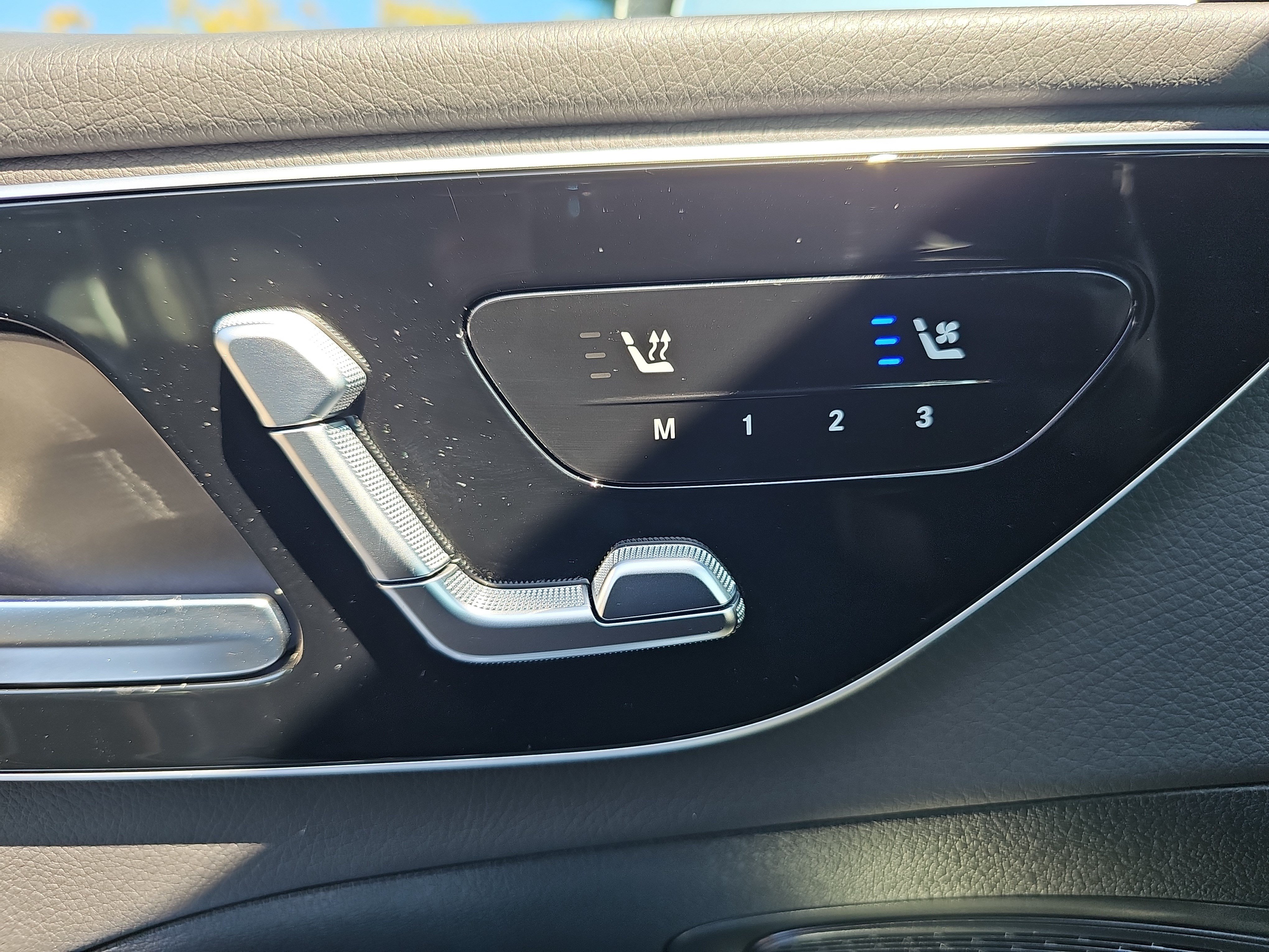Used 2026 Mercedes-Benz C 300 Sedan image 31