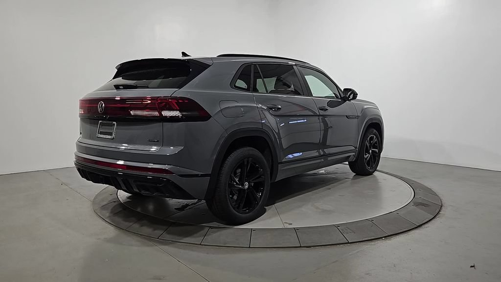 New 2026 Volkswagen Atlas Cross Sport SEL R-Line AWD/4WD image 5