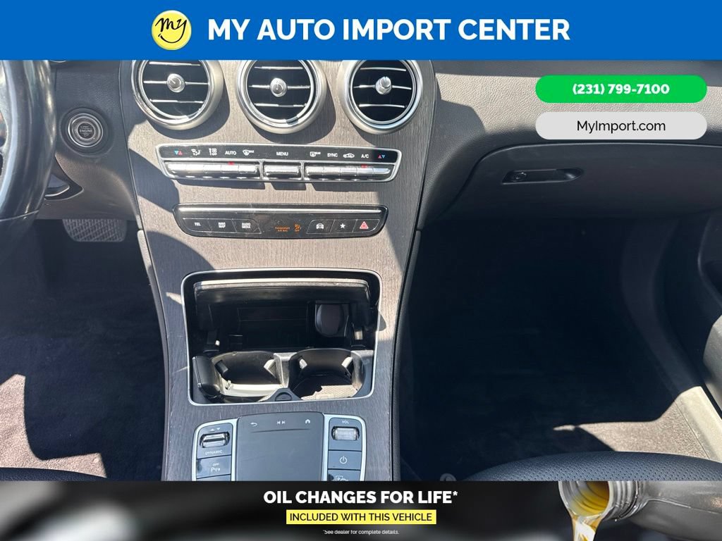 Used 2022 Mercedes-Benz GLC 300 4MATIC w/ Driver Assistance Package image 24
