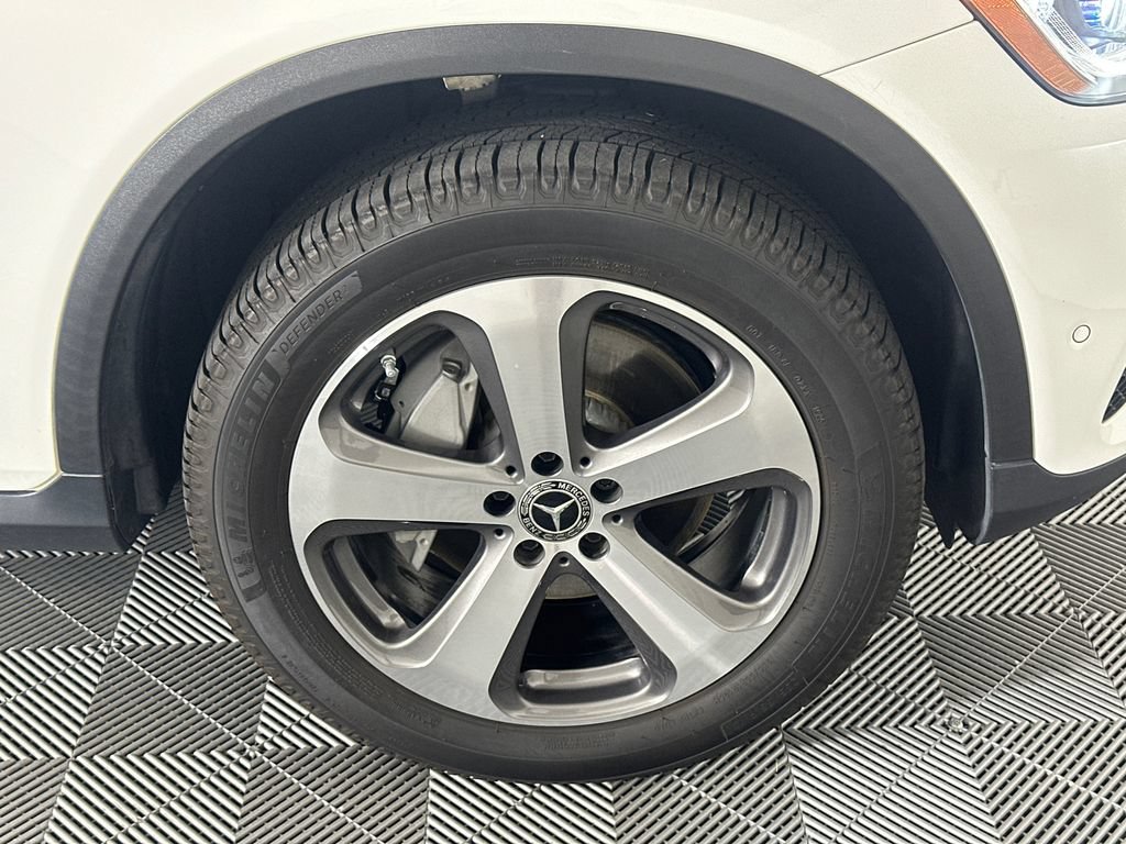 Used 2022 Mercedes-Benz GLC 300 image 13