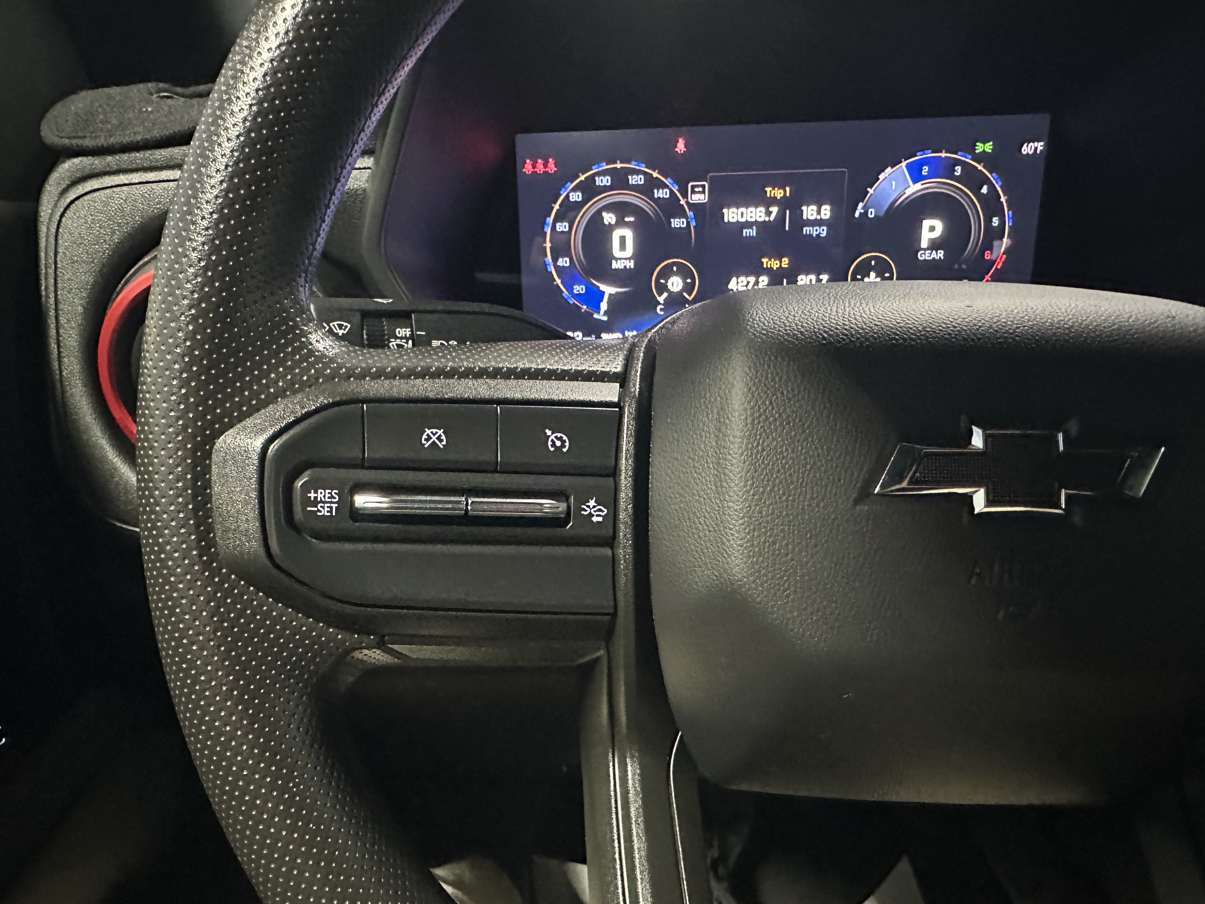 Used 2024 Chevrolet Colorado Trail Boss AWD/4WD image 11