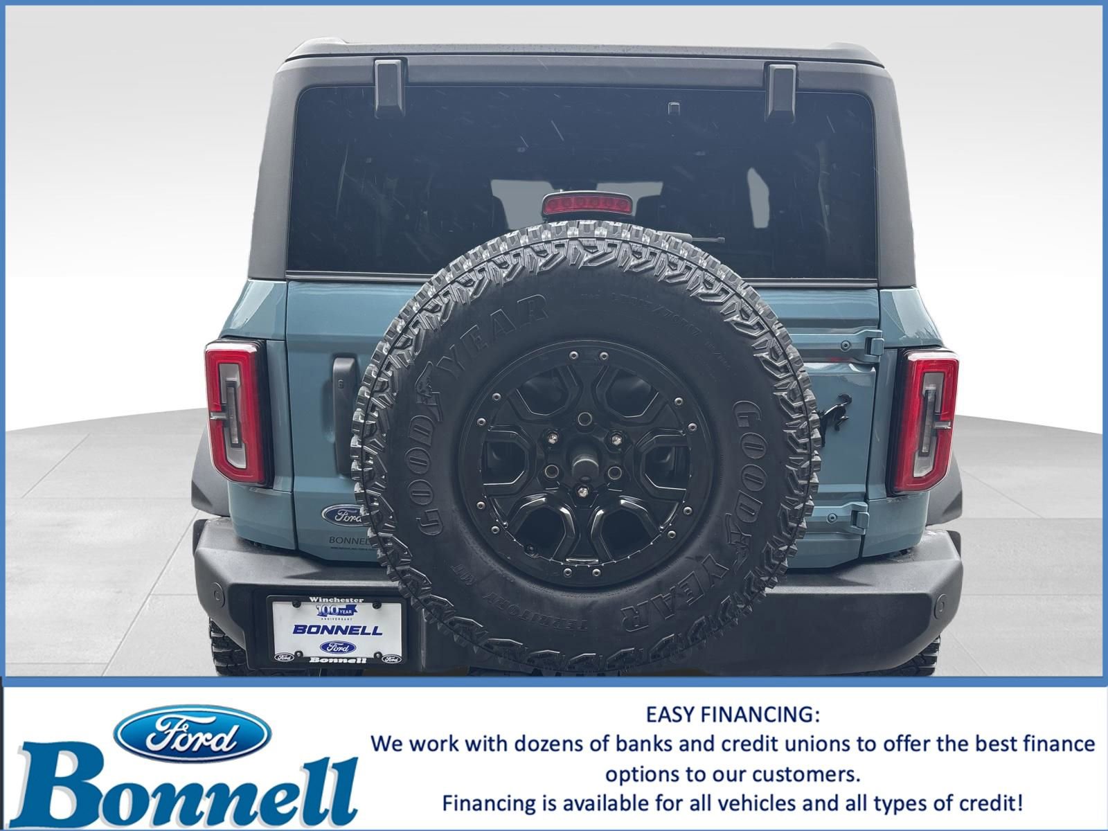 Used 2023 Ford Bronco Wildtrak image 4