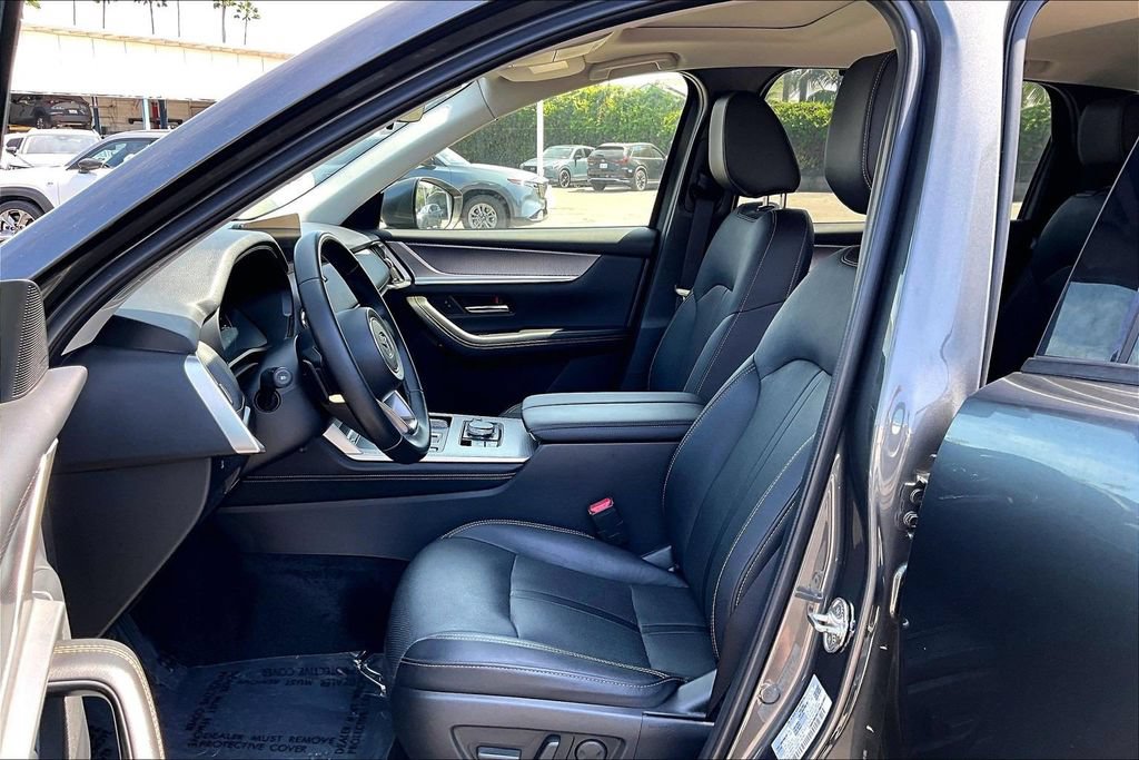 Certified 2024 MAZDA CX-90 3.3 Turbo w/ Preferred Plus AWD/4WD image 14