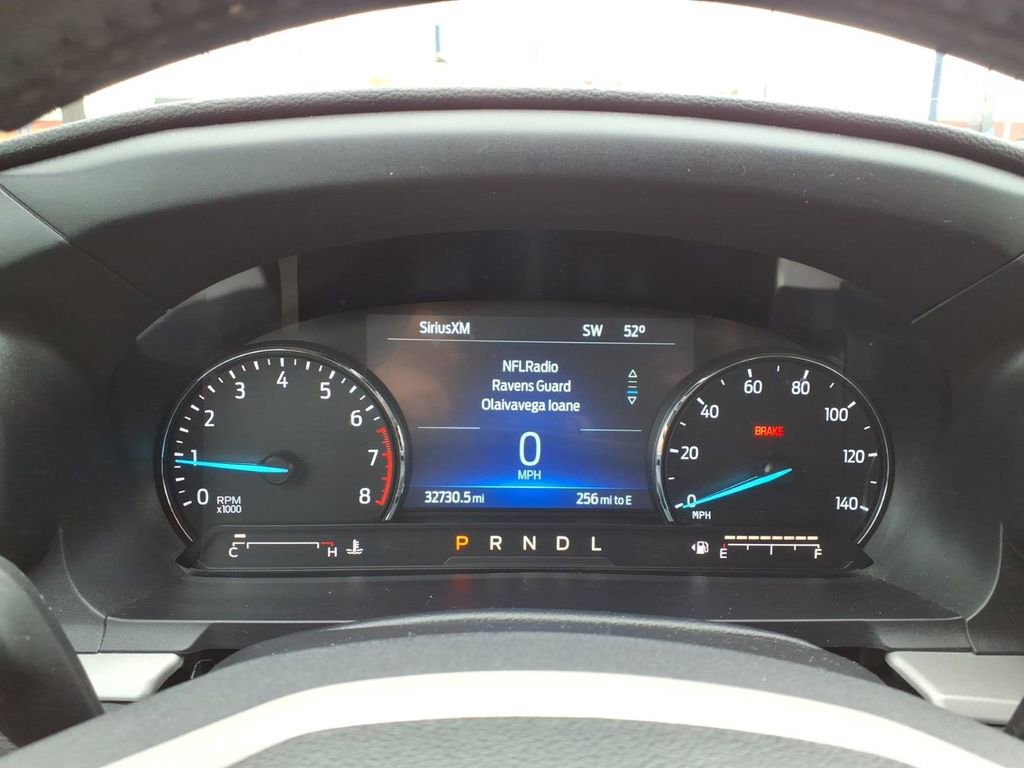 Used 2023 Ford Explorer XLT AWD/4WD image 19