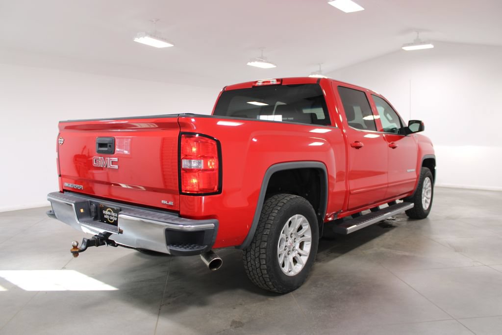 Used 2018 GMC Sierra 1500 SLE w/ SLE Value Package AWD/4WD image 12