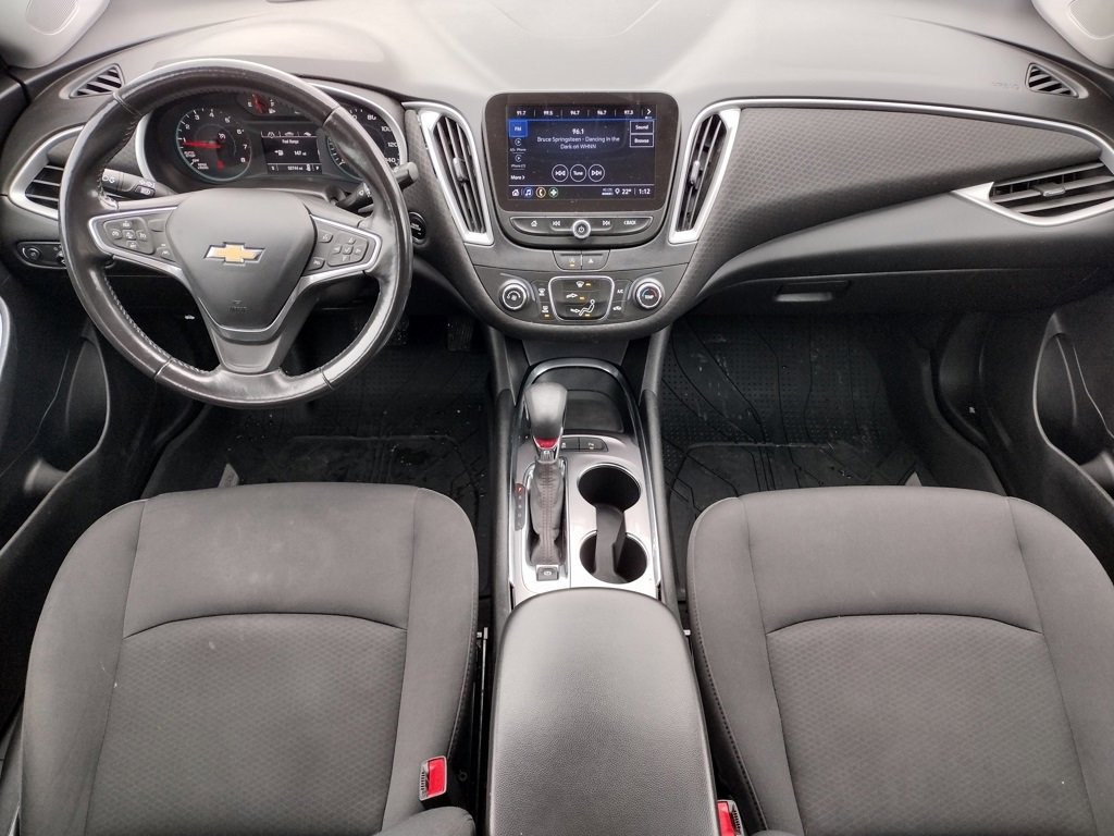 Used 2022 Chevrolet Malibu RS image 5