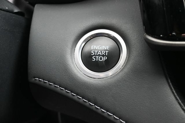 Certified 2024 Toyota Highlander LE AWD/4WD image 17