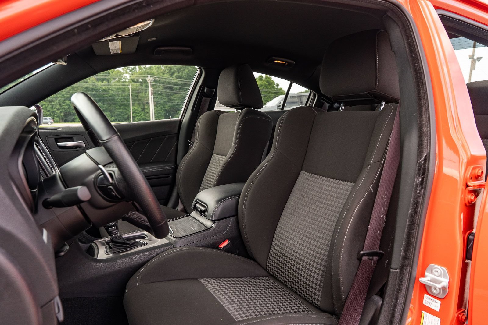 Used 2022 Dodge Charger GT w/ Blacktop Package AWD/4WD image 18
