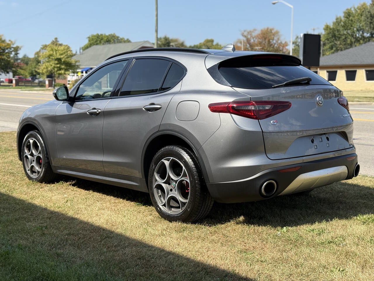 Used 2019 Alfa Romeo Stelvio Ti Sport w/ Quick Order Package 22S Sport image 5